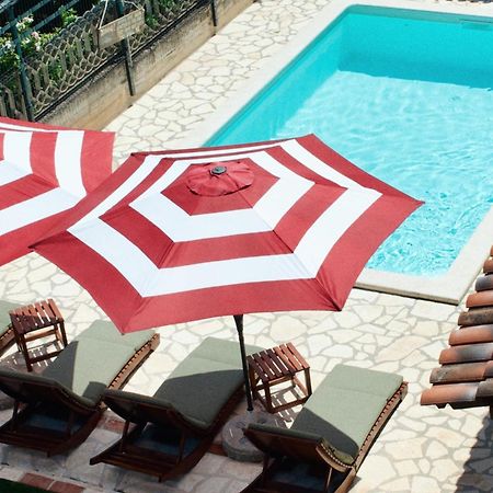 Apartments Oliva Fiorini Екстер'єр фото