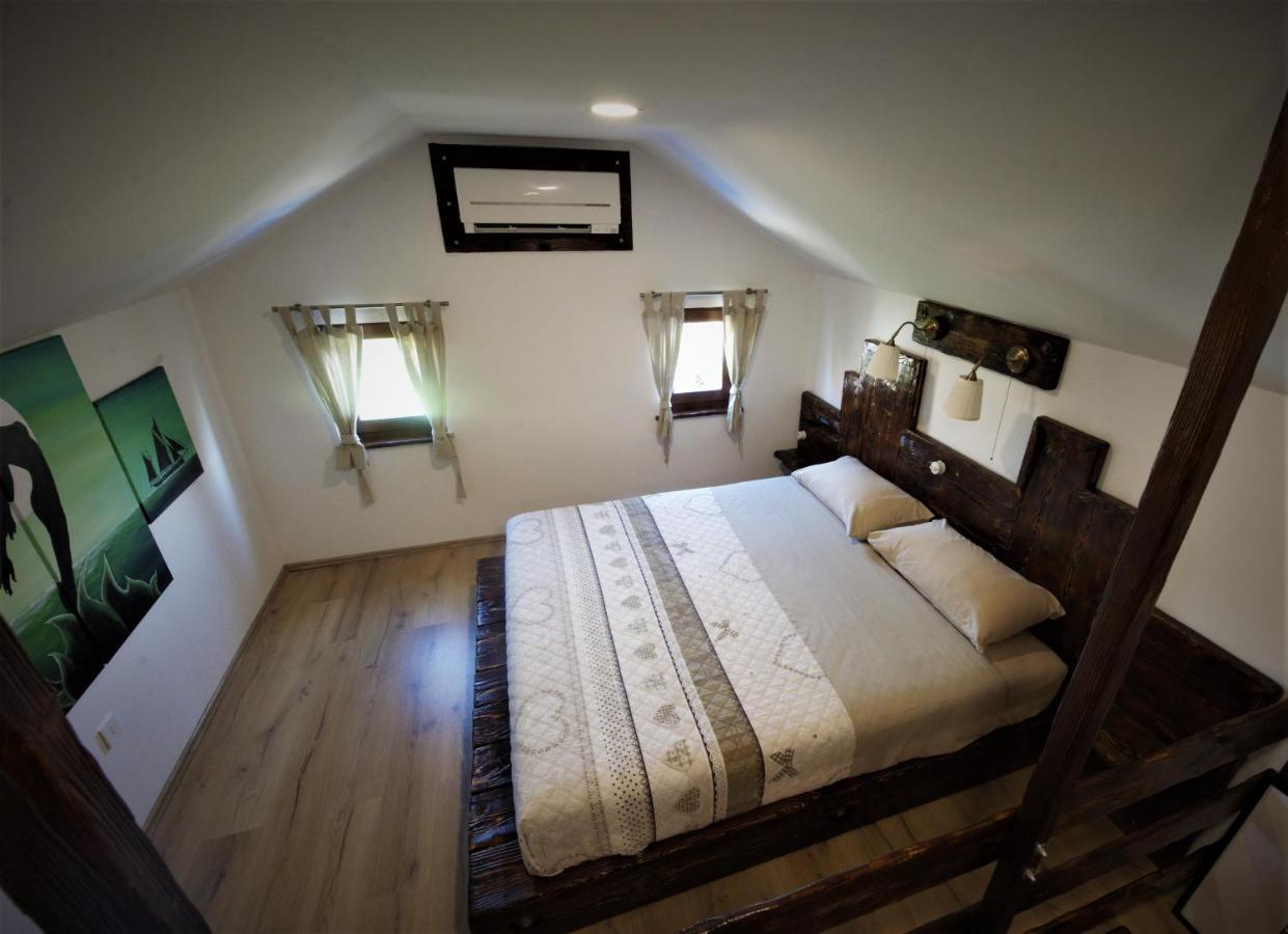 Apartments Oliva Fiorini Екстер'єр фото