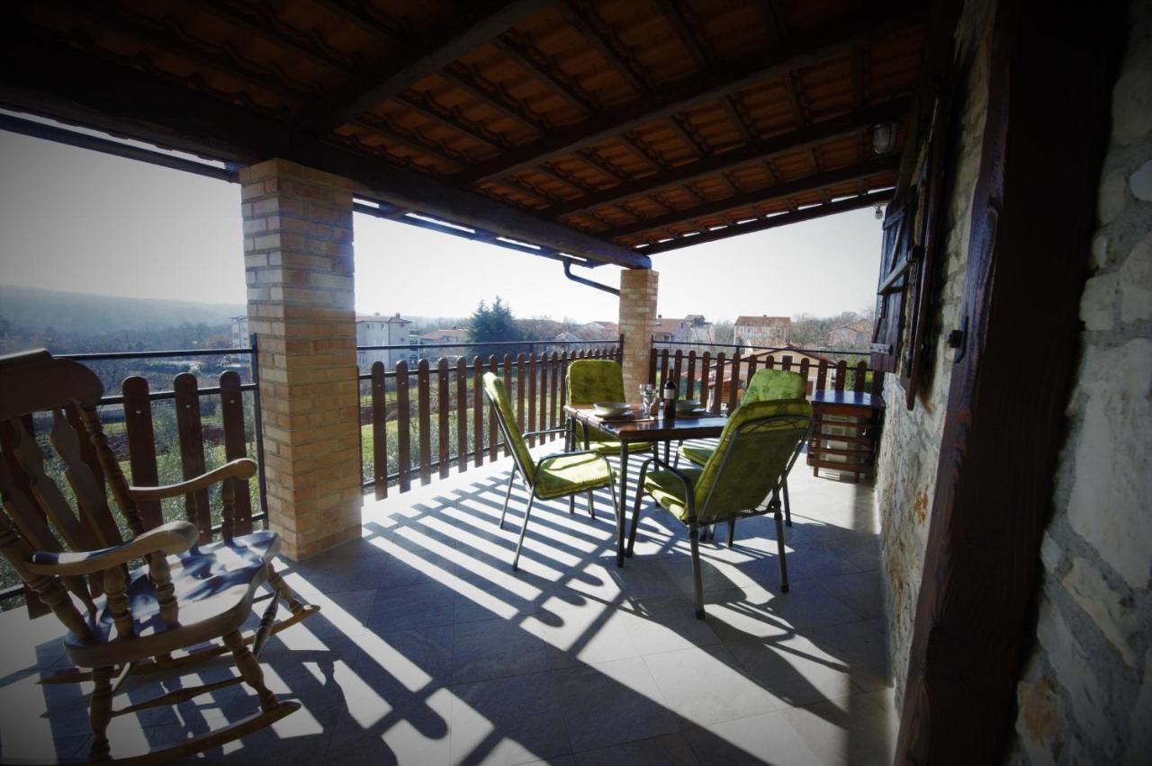 Apartments Oliva Fiorini Екстер'єр фото