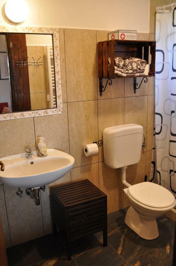 Apartments Oliva Fiorini Екстер'єр фото